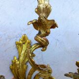 Paire d'appliques murales Louis XV en bronze