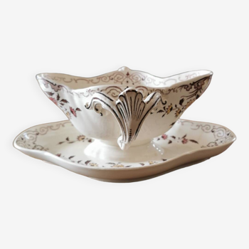 Moscow gravy boat