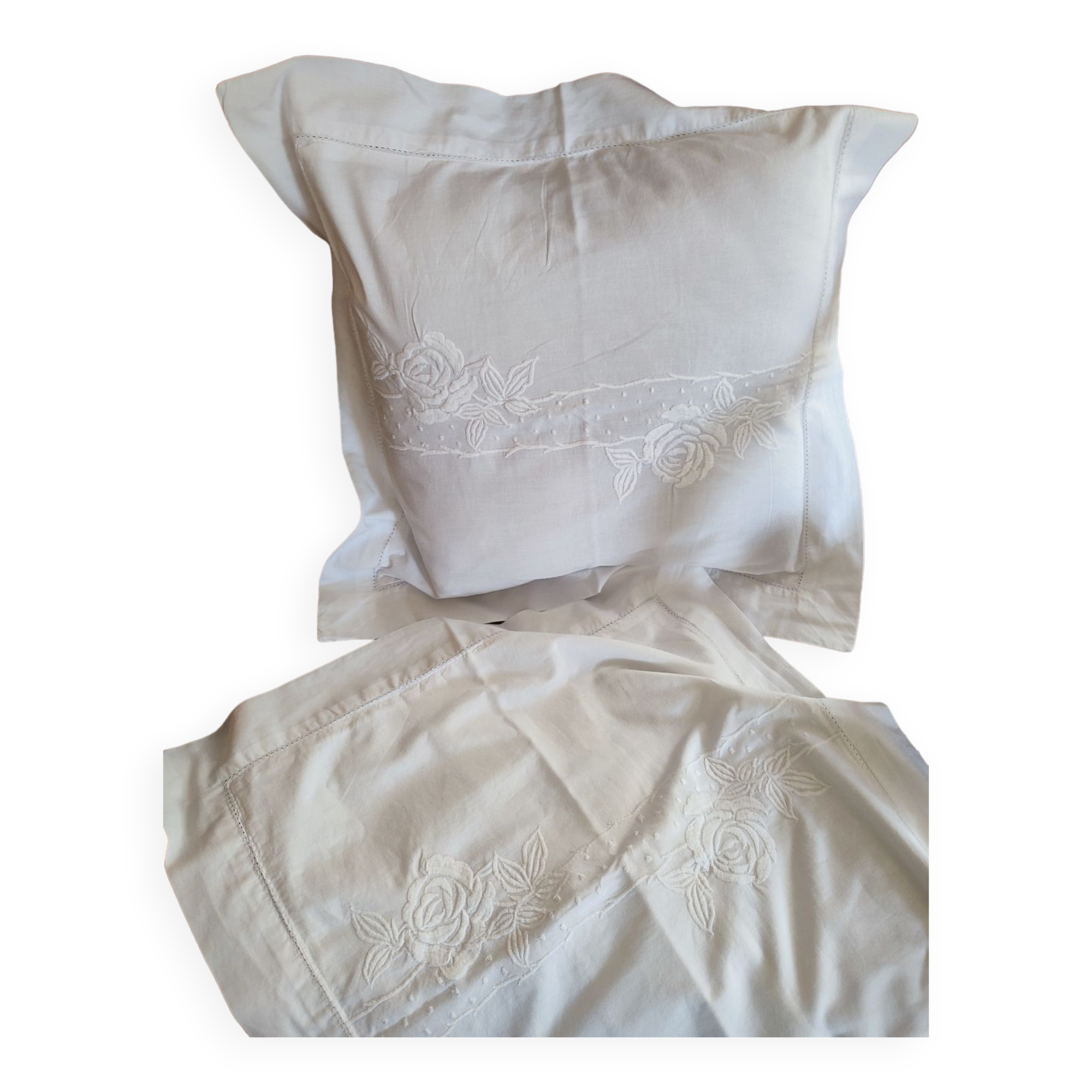 2 white embroidered cushion covers from Nimbus
