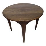Round farm table