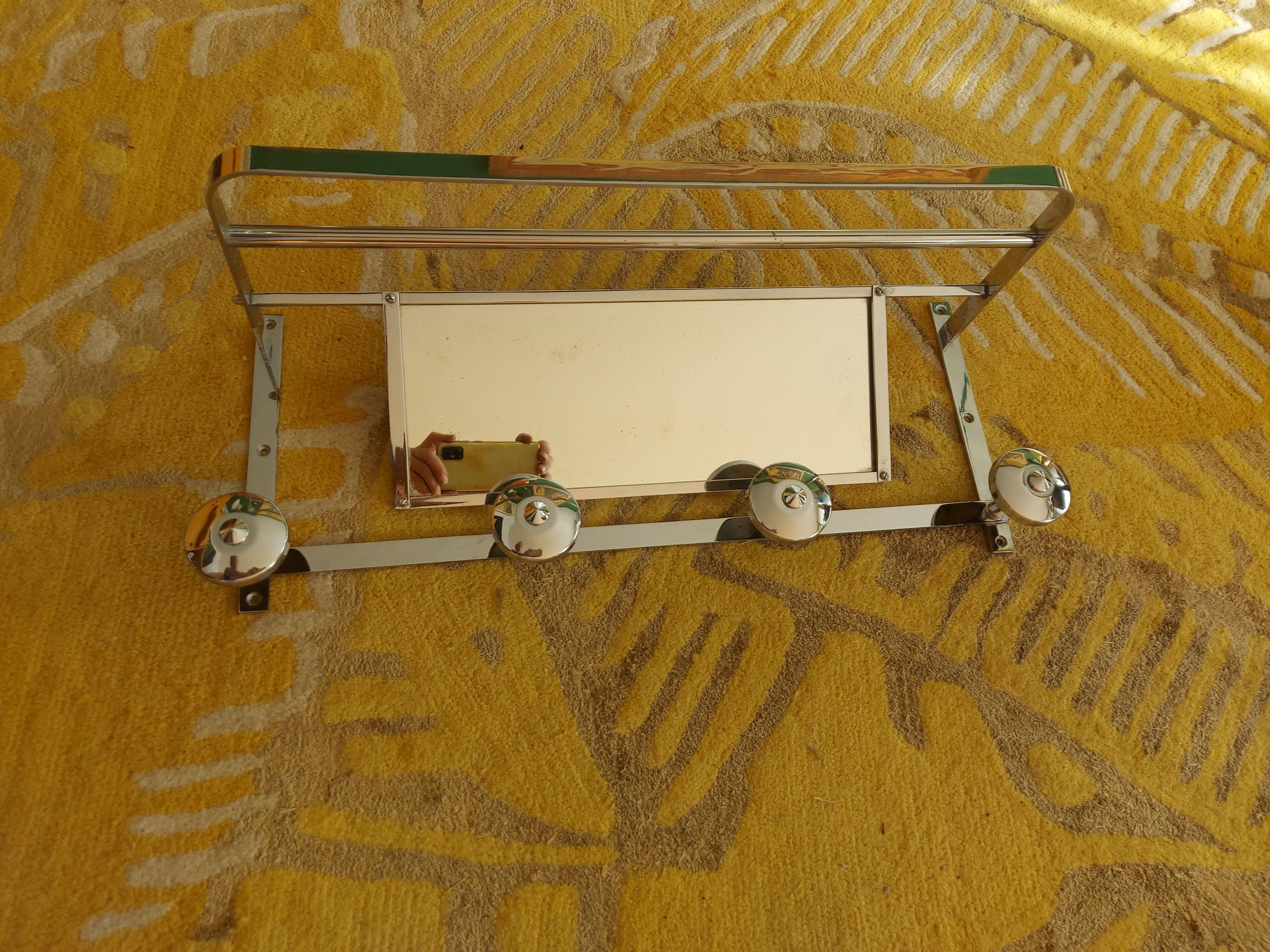 Wall-mounted mat rack, 40's hat rack