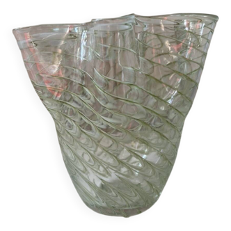Vase mouchoir en verre filigrane style Murano