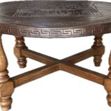 Coffee table and 2 stools in wood and embossed leather