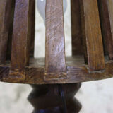 Press screw floor lamp