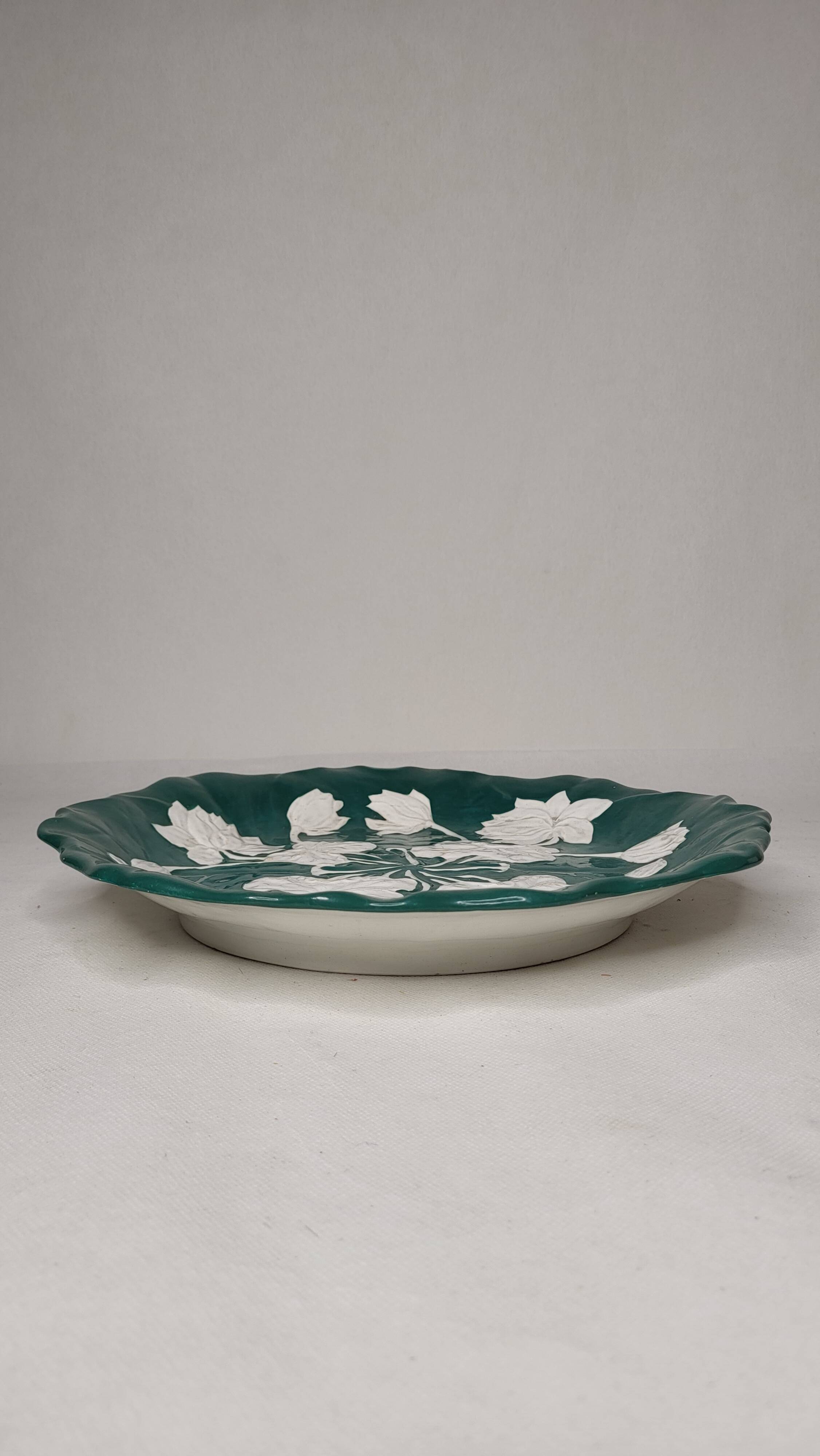 Earthenware dish from Creil and Montereau - Leboeuf Milliet 19th century Floral decoration