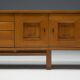 Buffet brutaliste en chêne, Belgique, années 1960