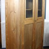 Wardrobe folding pantry