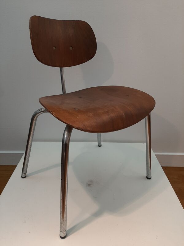 Chaise d'Egon Eiermann