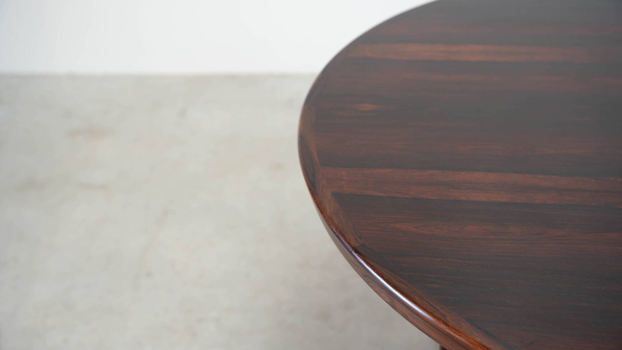 Scandinavian rosewood round dining table