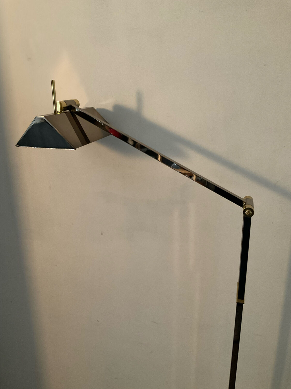 Golden Deknudt floor lamp from the 70s