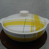 Salty earthenware soup tureen