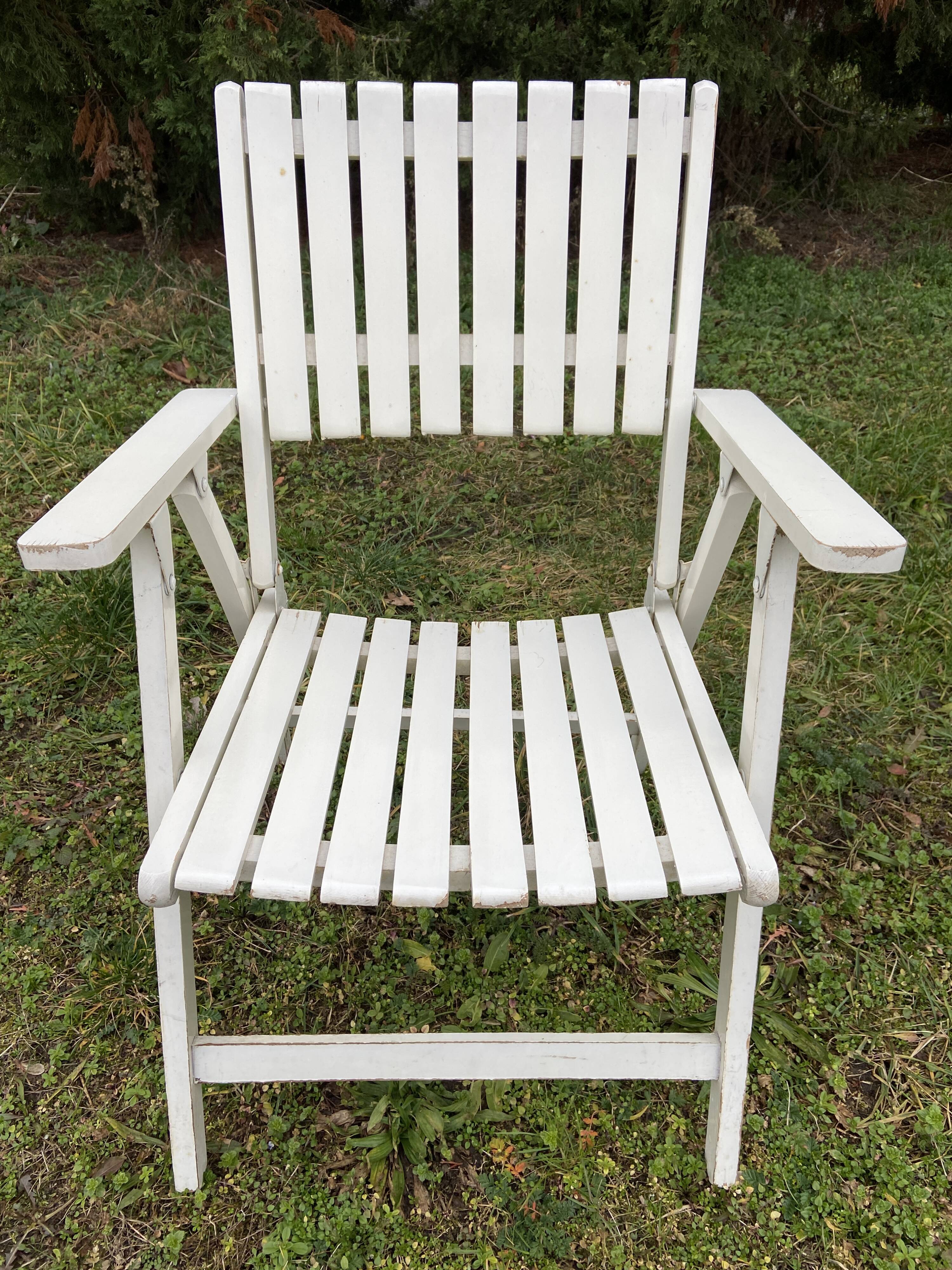 6 vintage wooden folding garden armchairs