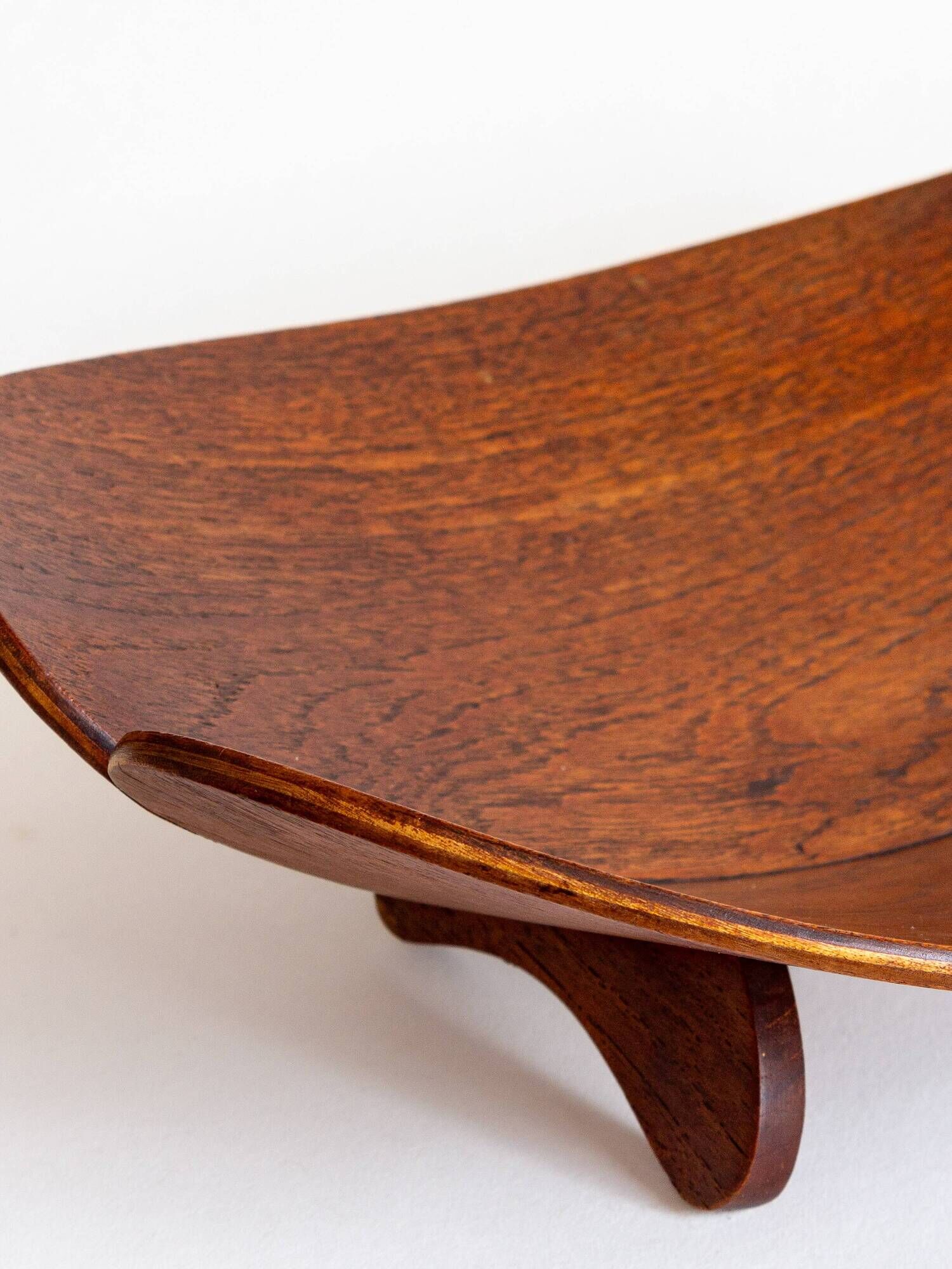 Scandinavian plywood fruit basket, 1960s