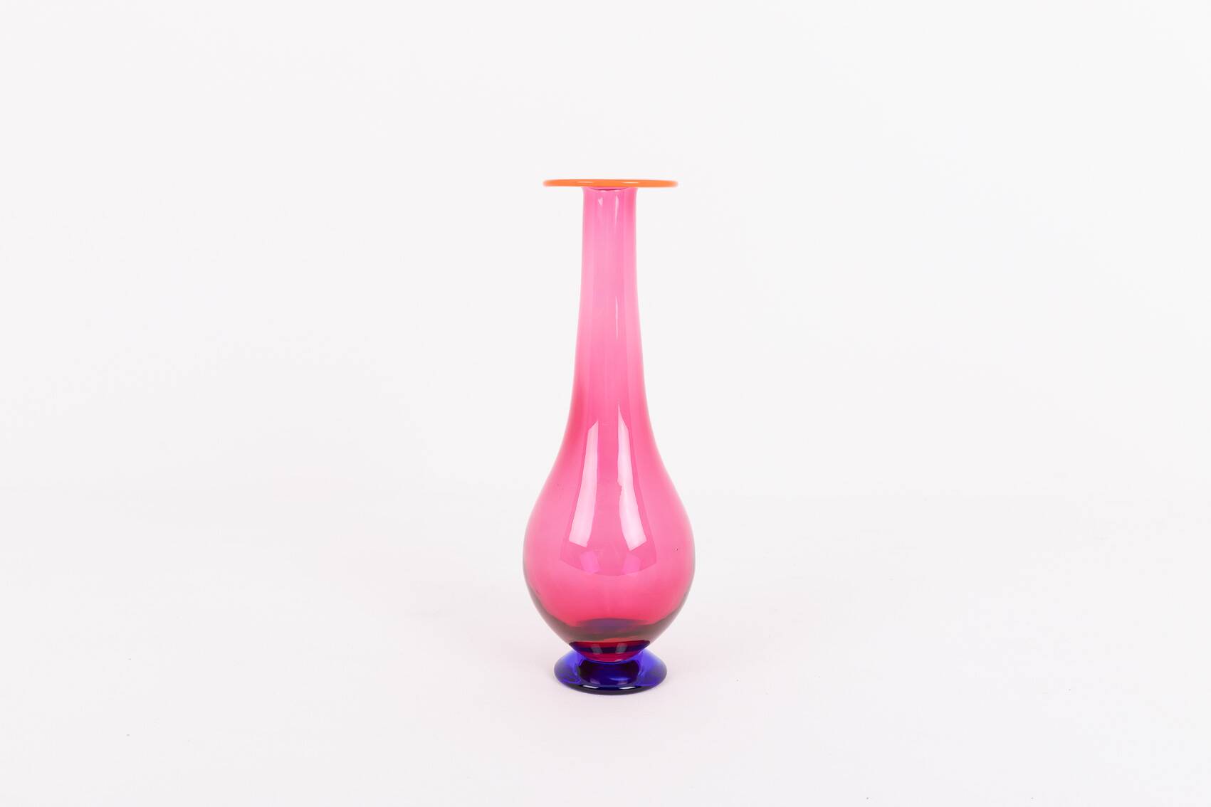 ‘Solo’ vase by Erika Lagerbielke for Orrefors
