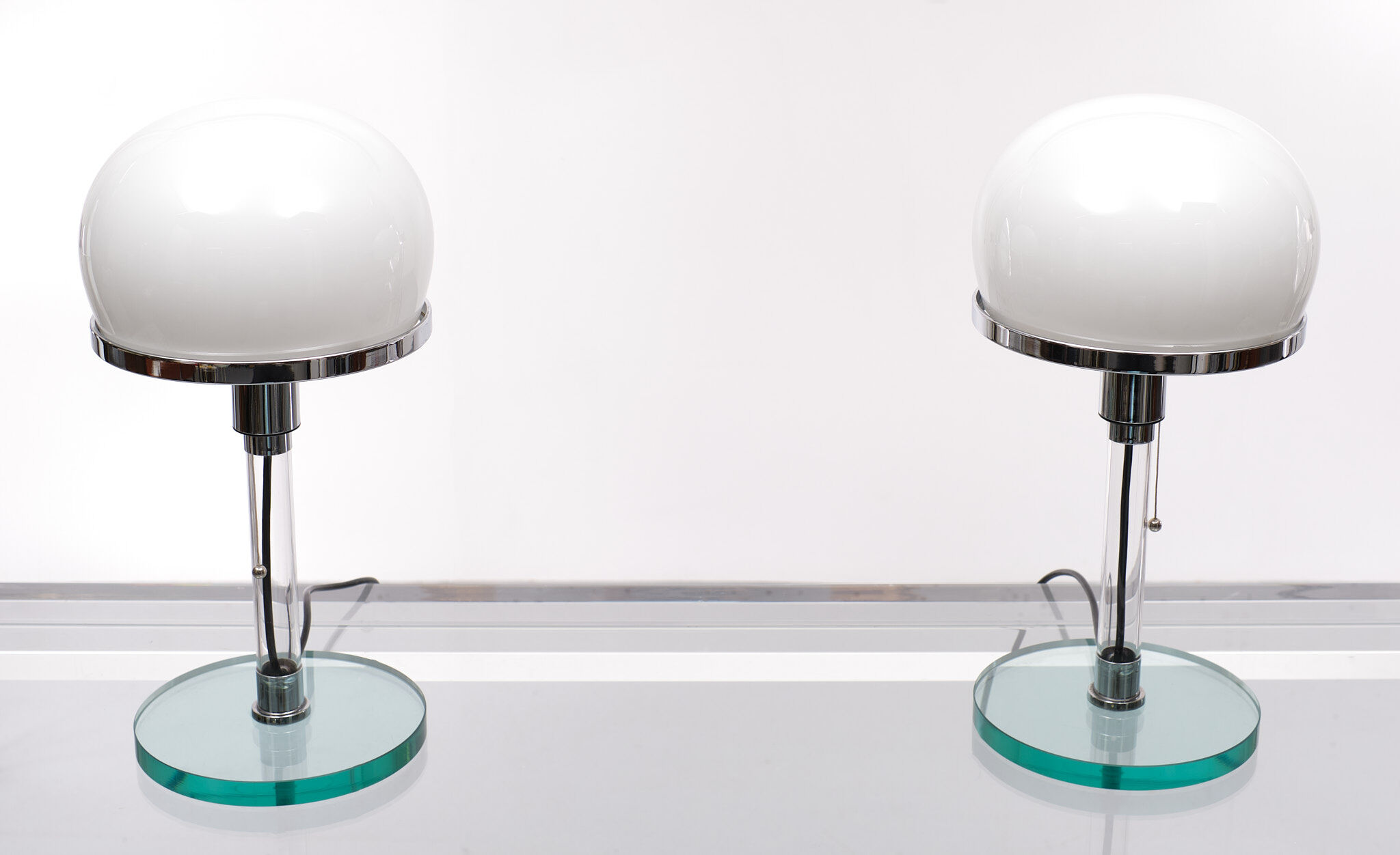 Paire de lampes Wilhelm Wagenfeld modèle Mt10 Bauhaus Allemagne 1980s