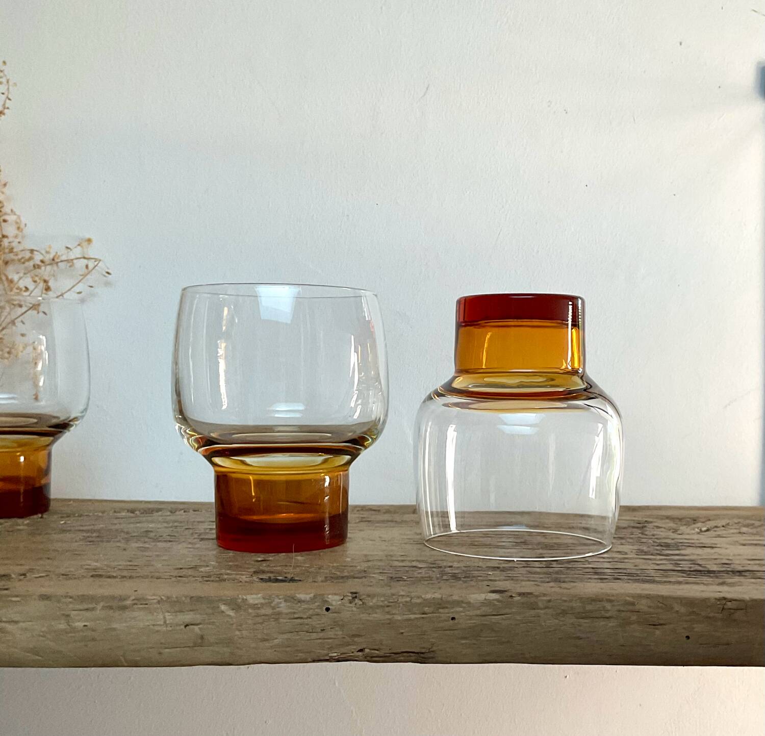 5 LUMINARC France glasses with amber feet