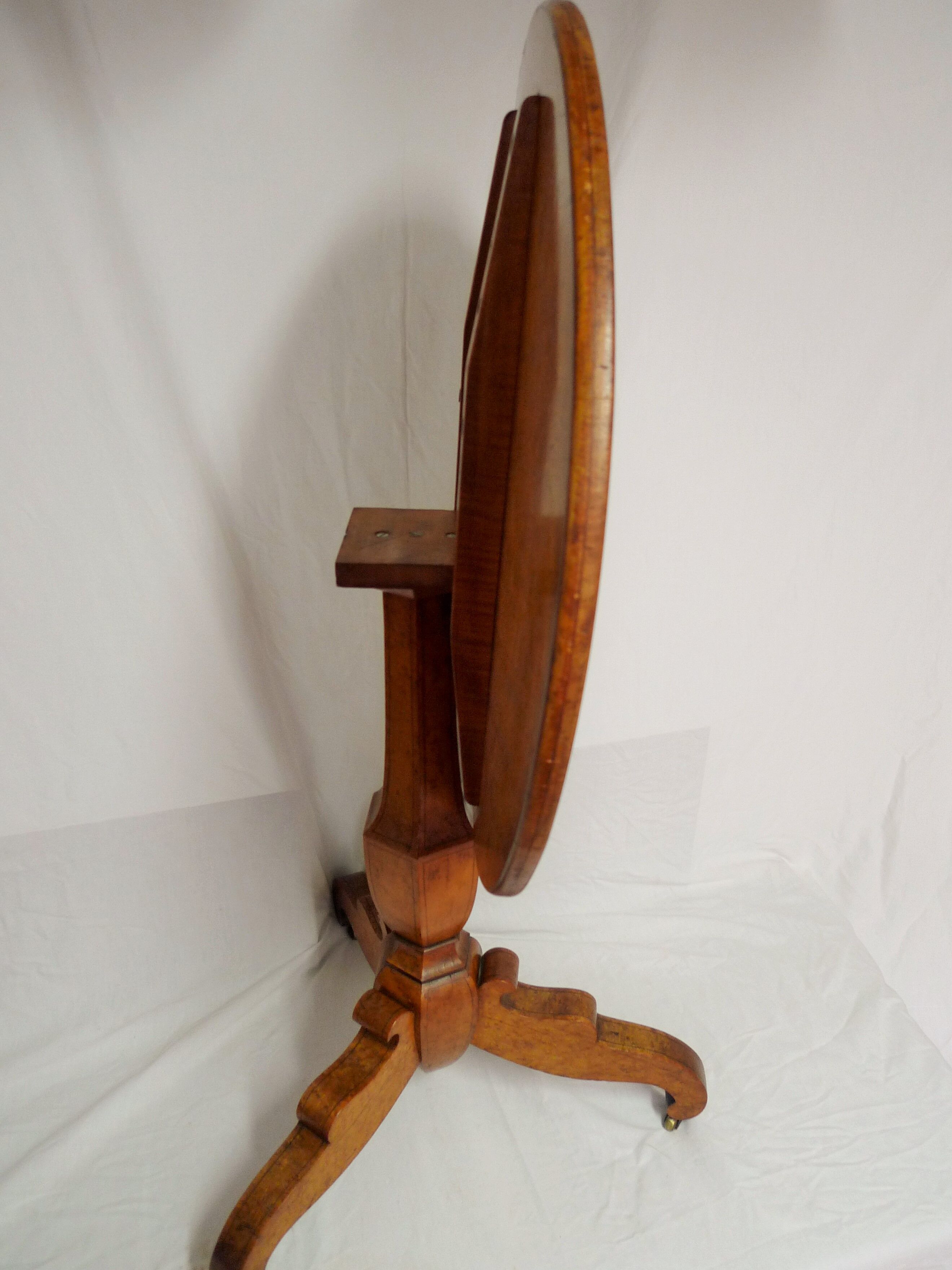 Tipping gerdone lemon tree magnifying glass