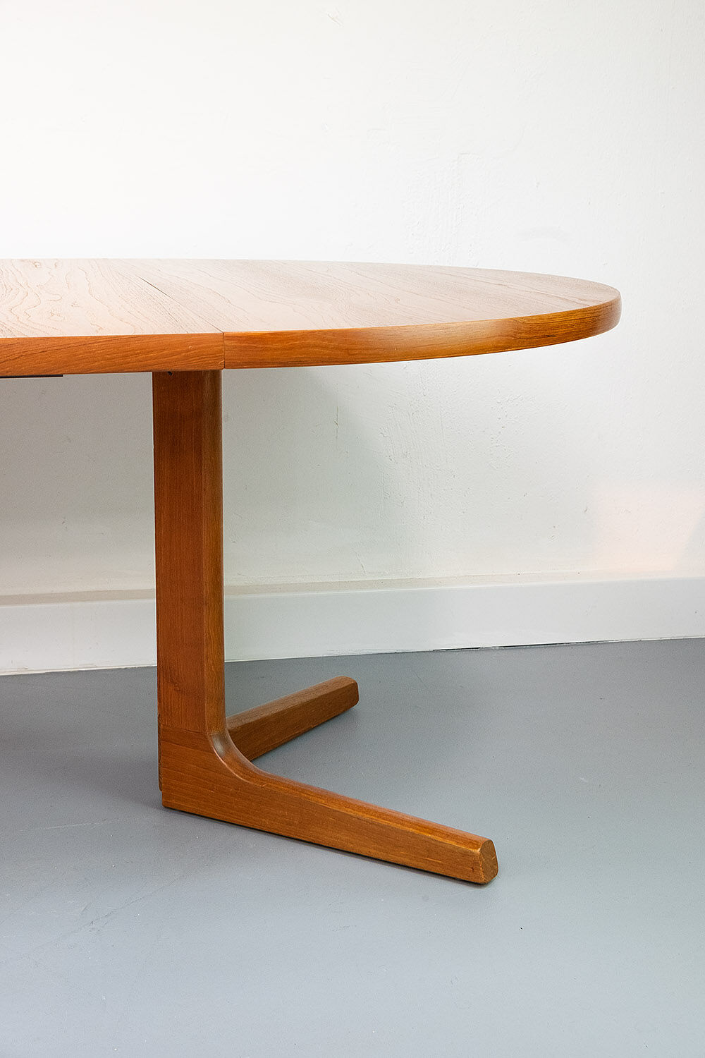Round Danish Teak Dining Table, 1960s