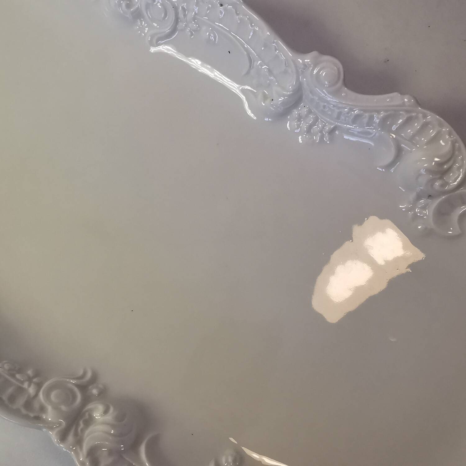 Large fish dish signed cm limoges cream / beige