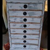 Chiffonier
