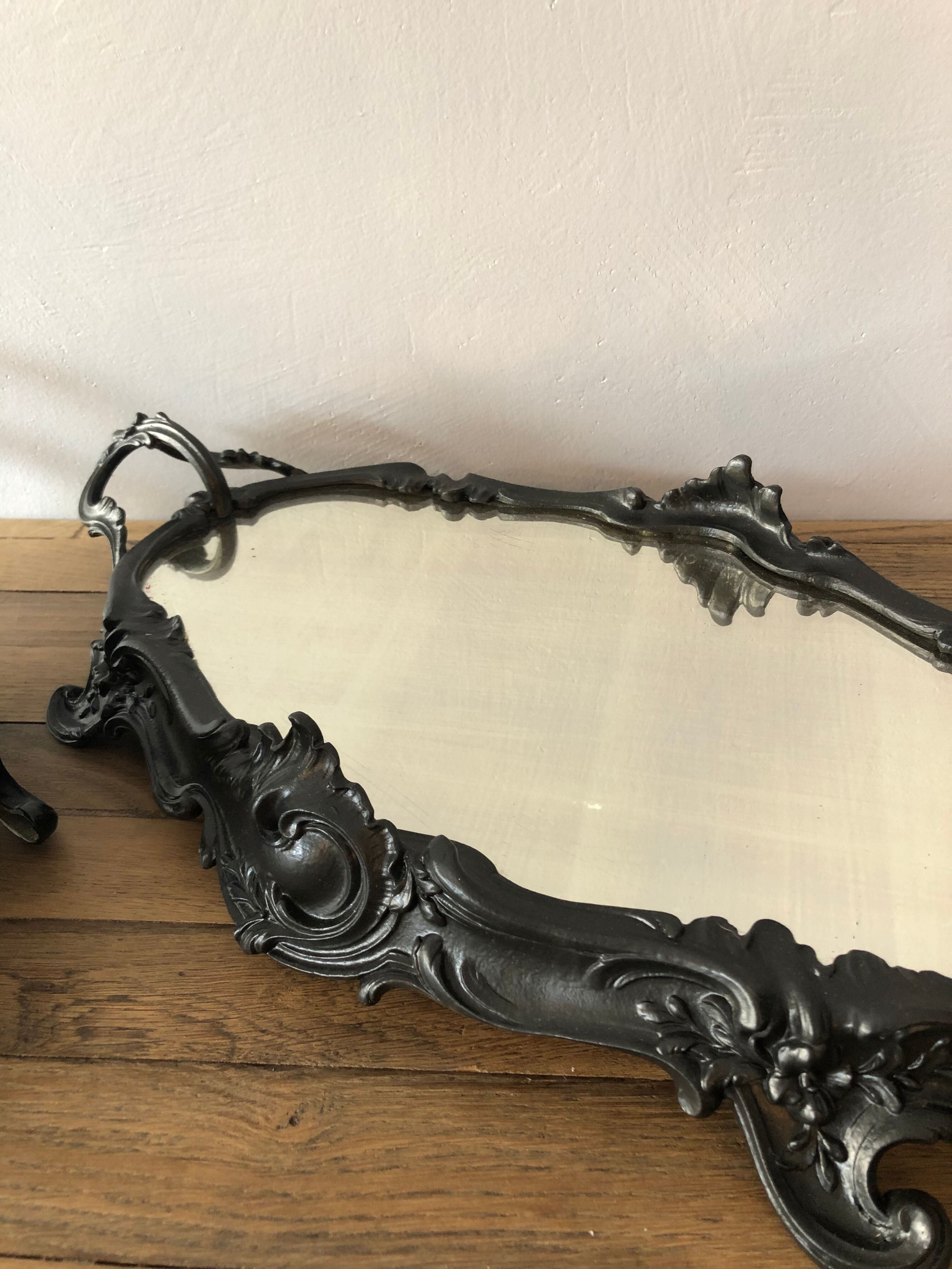 Louis XV-style centerpiece