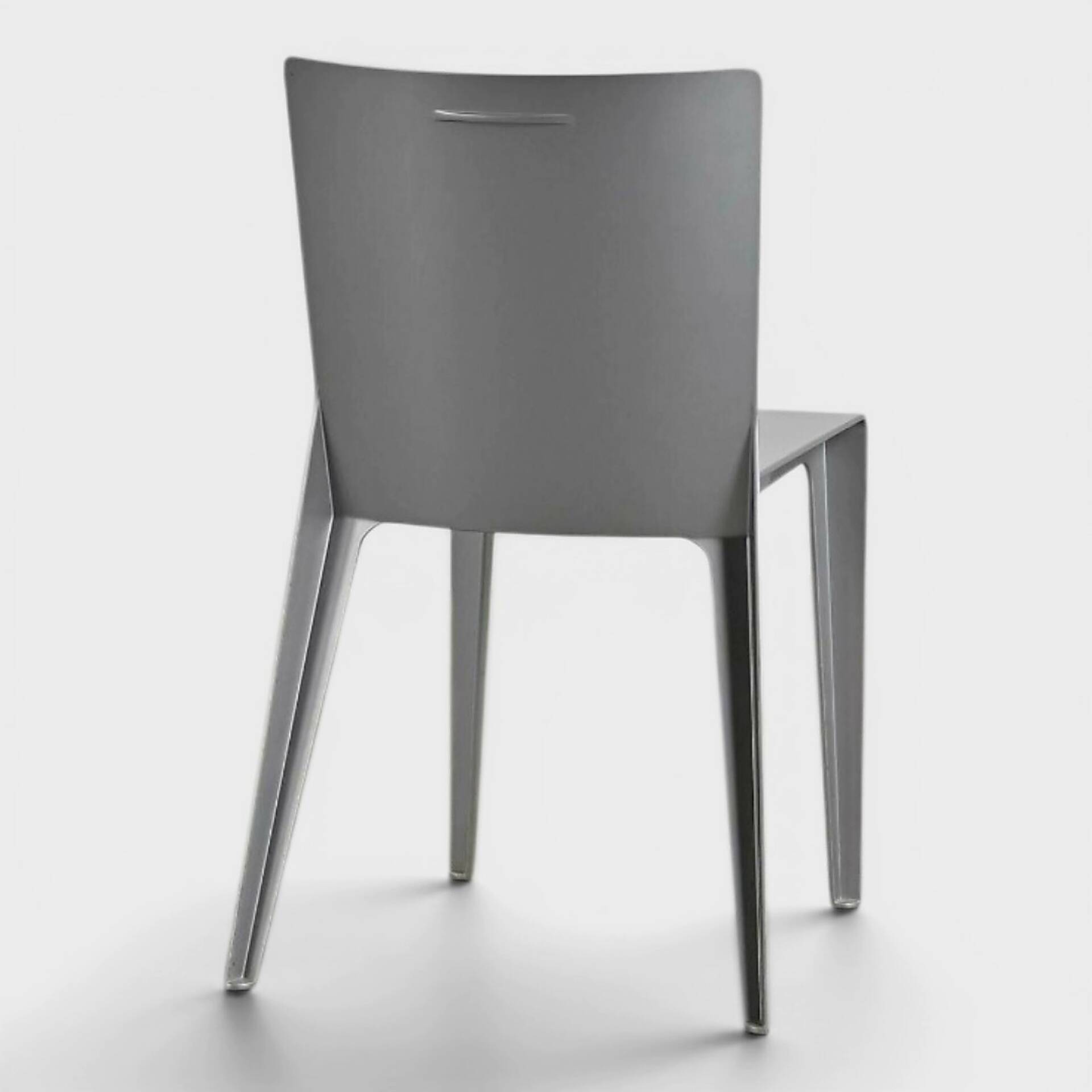 Iconic pair of "Alfa" chairs by Hannes Wettstein - Molteni&C