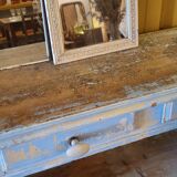Buffet without pretty door patina