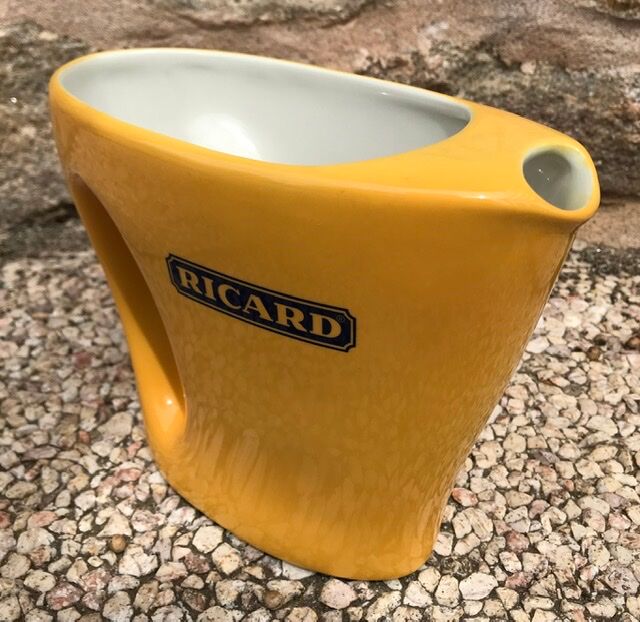 Pitcher Ricard design Marc Newson