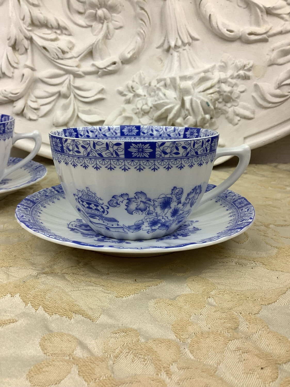 Tasses à thé anciennes