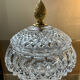 Bonbonnière vintage en cristal ciselé et bronze