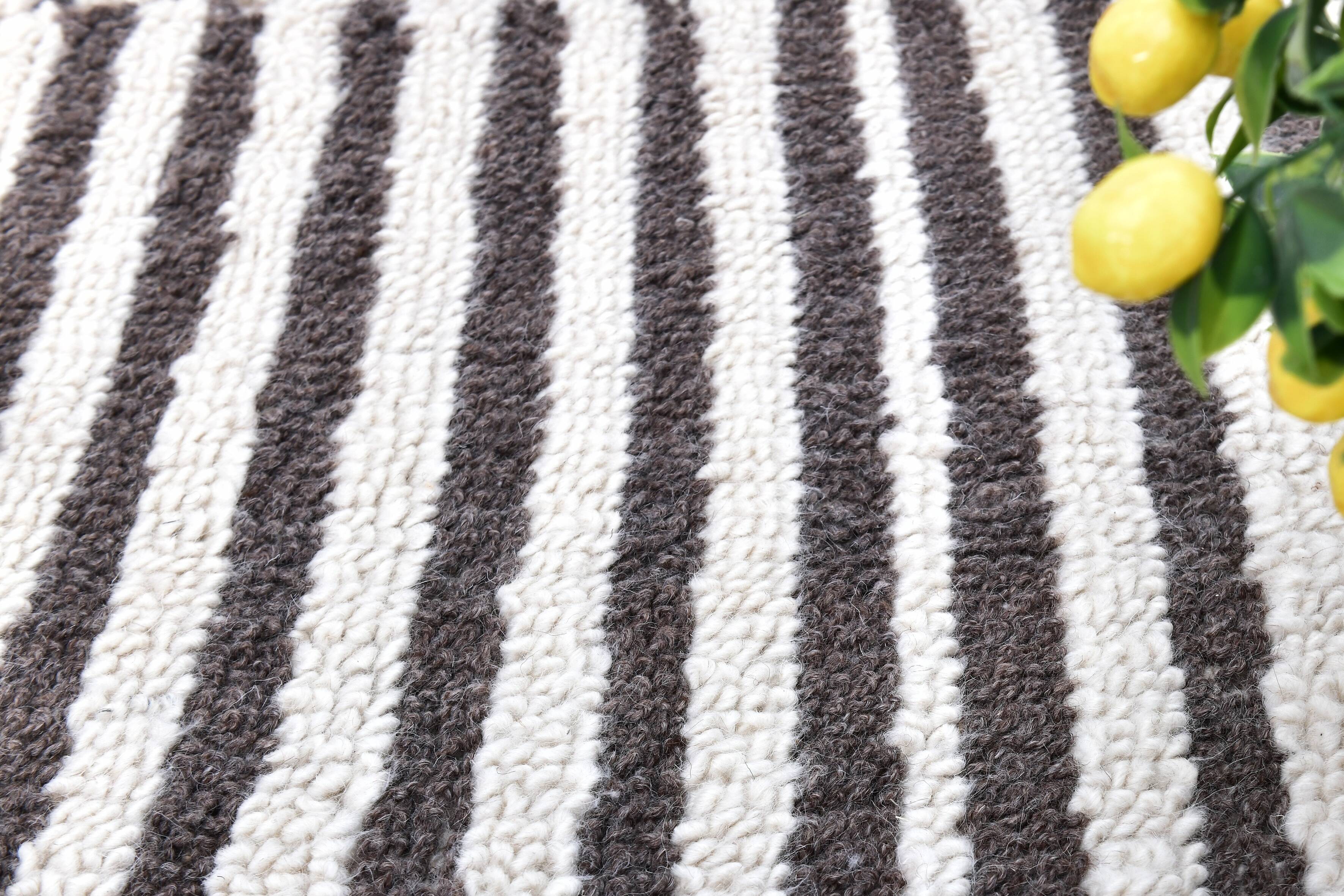 8x10 Pinstriped Brown & White Vintage Rug, 265x300Cm SK 240422