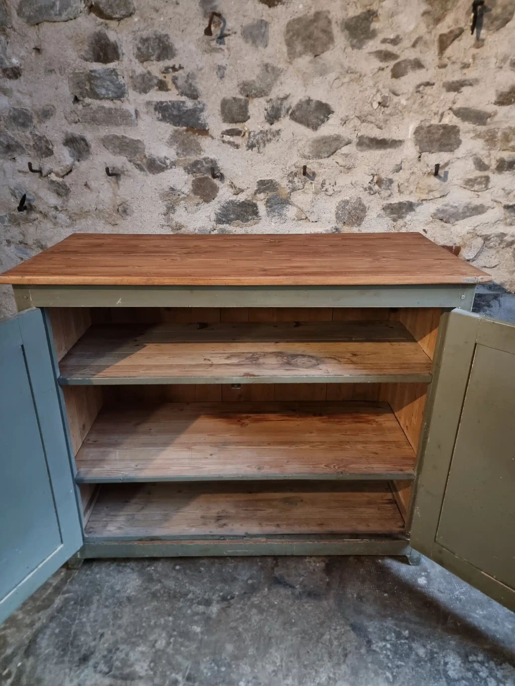 Vintage French pine sideboard – 1930s/1950s