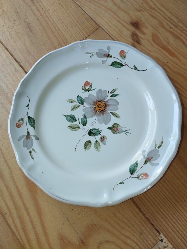 5 assiettes à dessert Saint-Amand – modèle Norelle