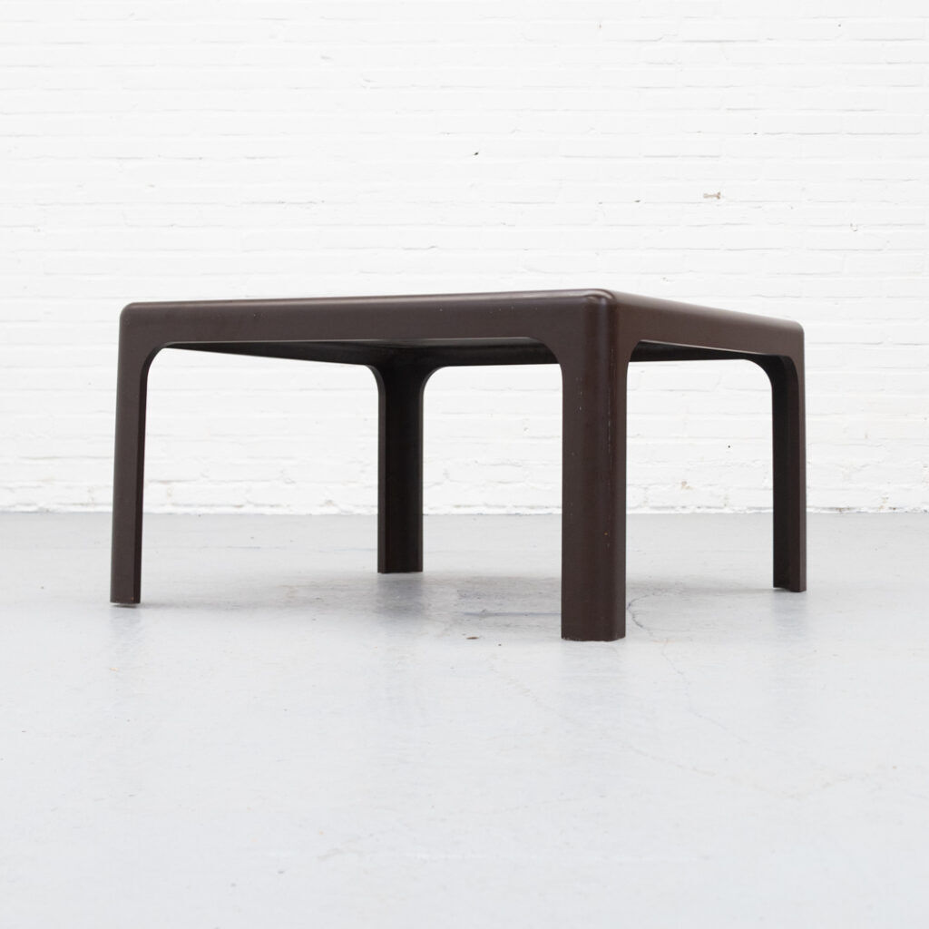 Peter Ghyczy coffee table Horn Collection 1970s