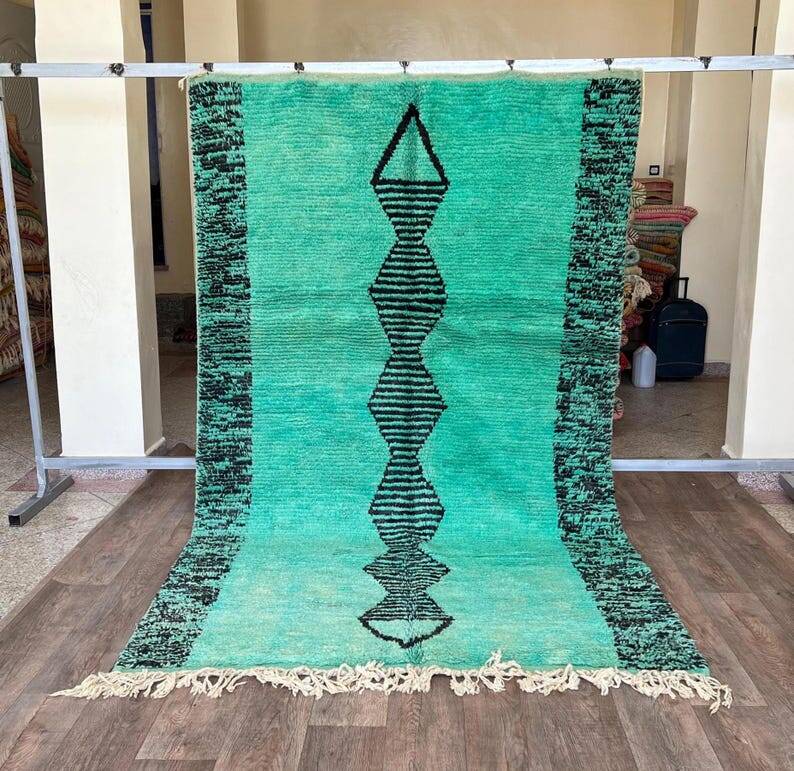 Moroccan Berber rug 200cm x 300cm