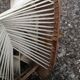 Paire de suspensions vintage en bois et pailles de rotin.