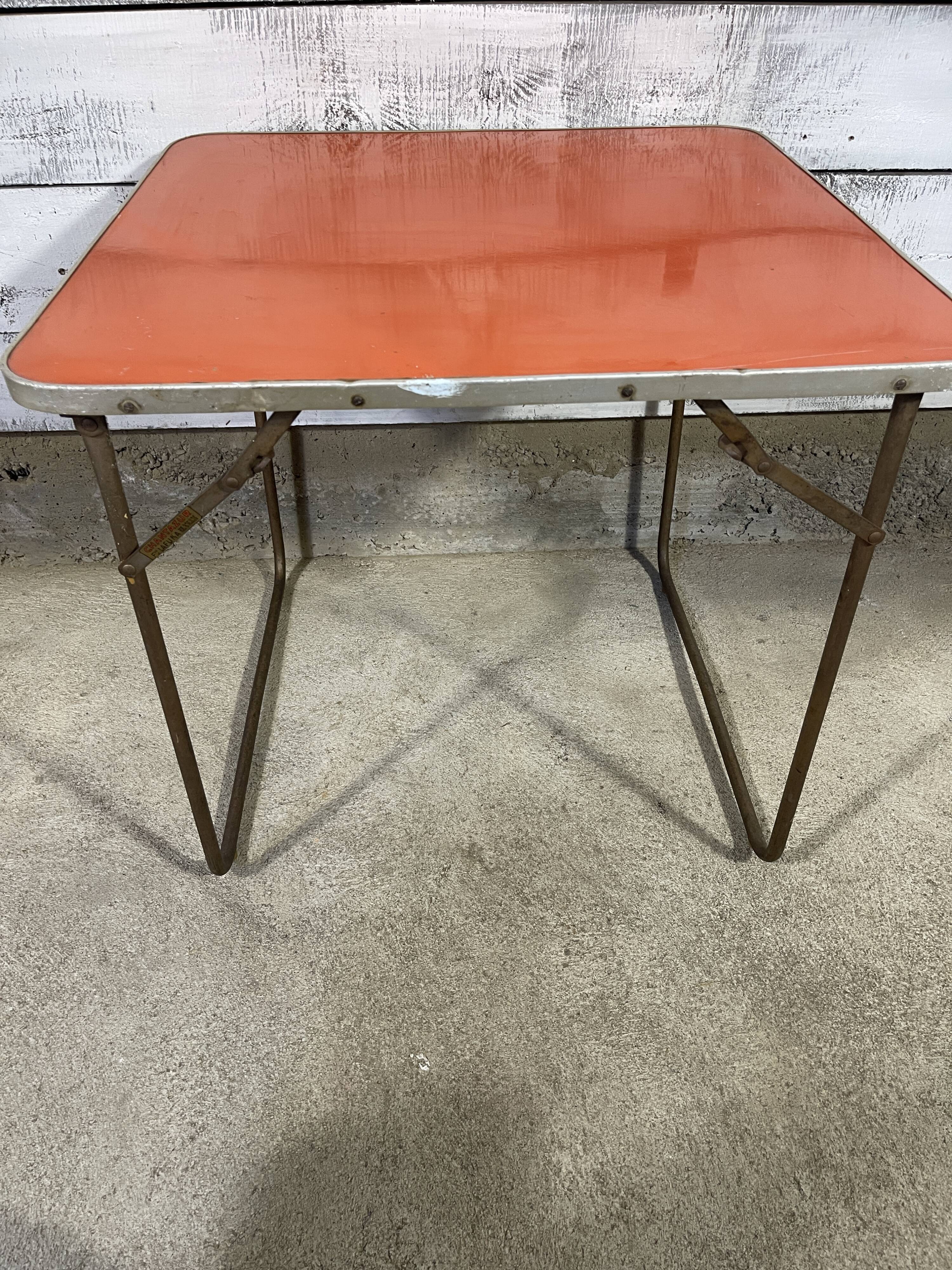 Folding orange camping table Chantazur Lafuma 70s