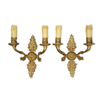 Pair of wall lamps with empire style palmettes