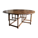 Table in Teak