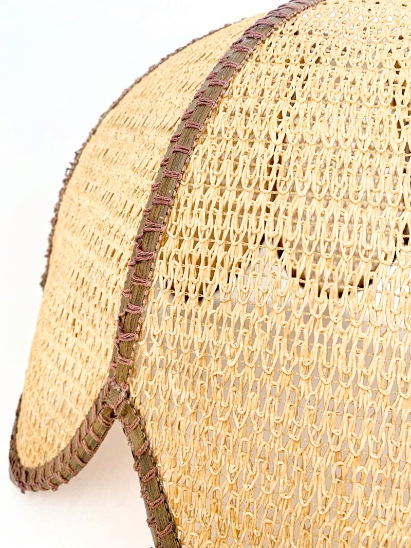 Suspension flower in rabane