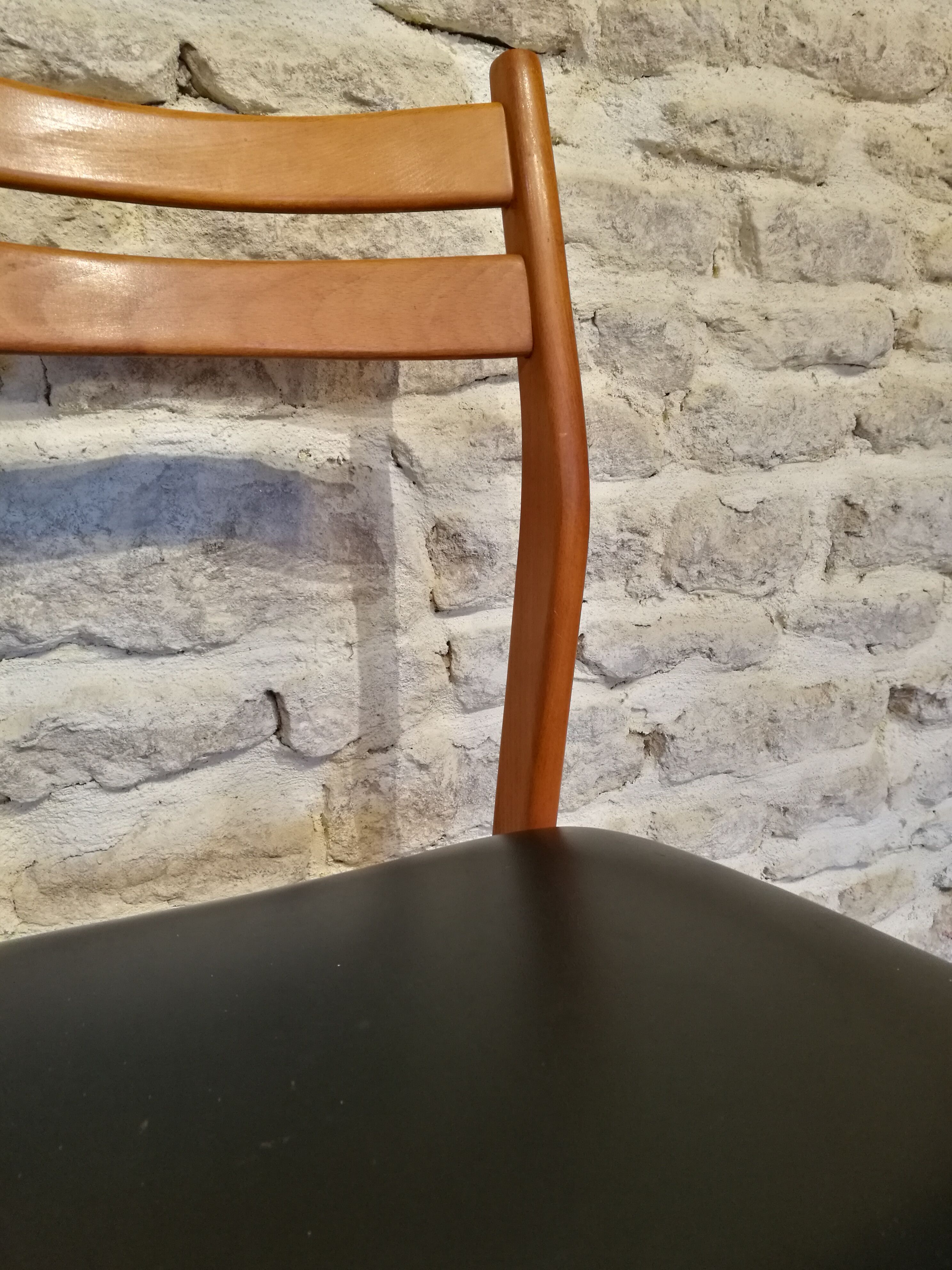 Former Chair Scandinavian skai