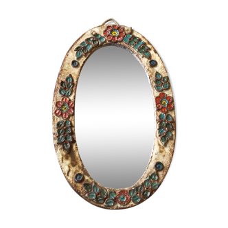 Ceramic mirror decorated with flowers, circa 1960 25x40cm