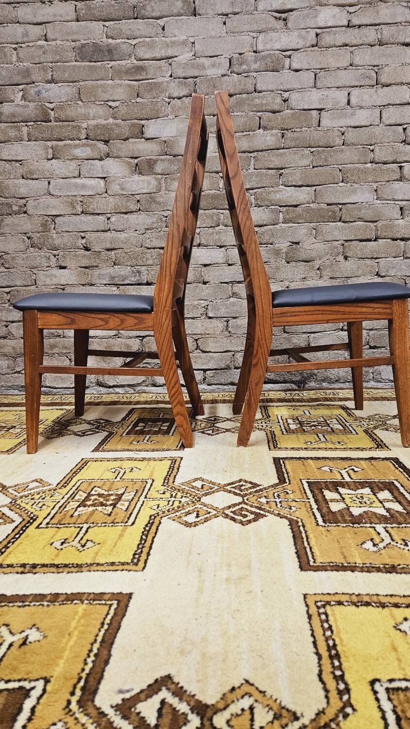 Pair of Scandinavian chairs 1970