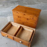 Wood chest