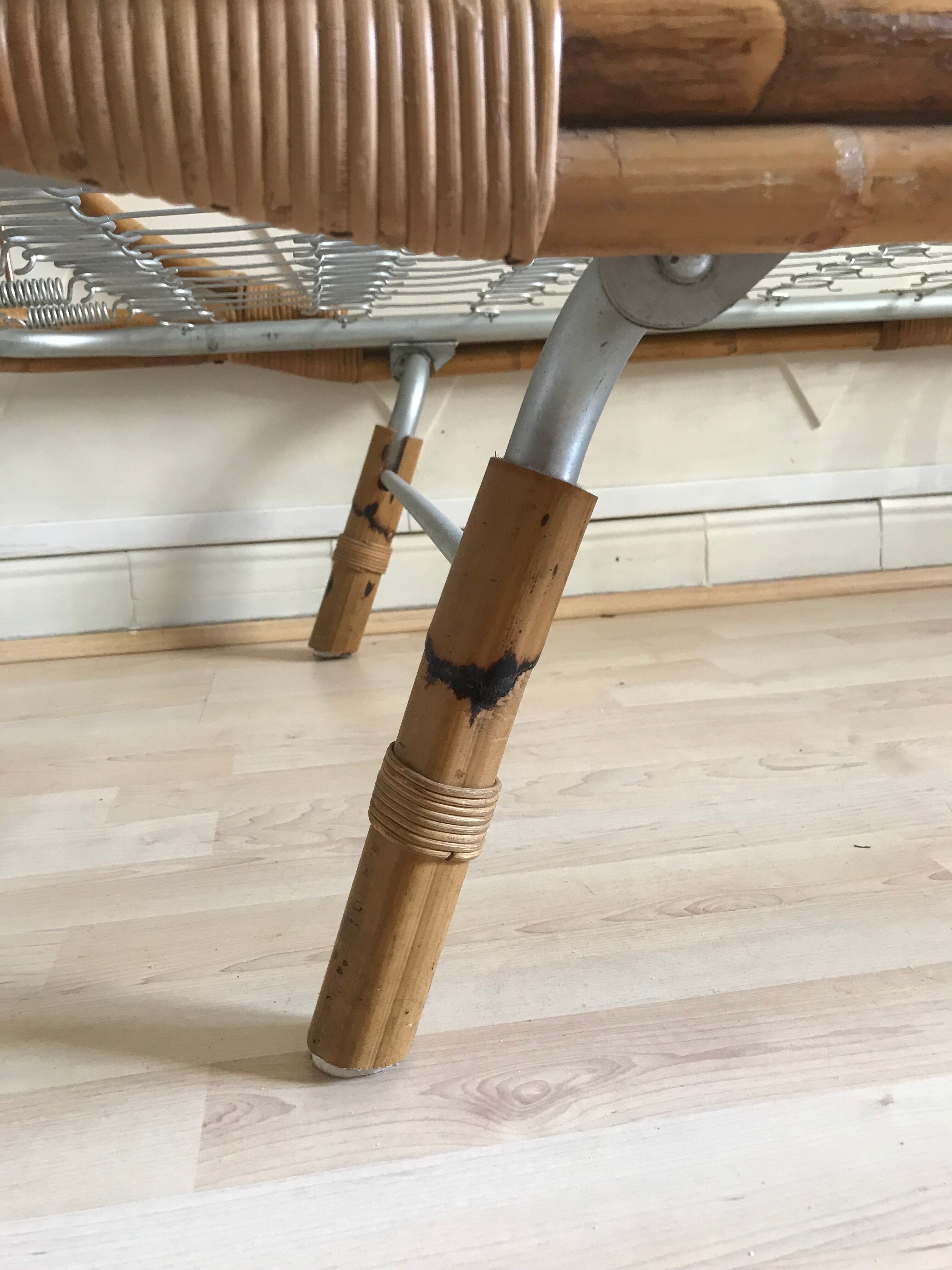 Bed bench into rattan vintage 1960