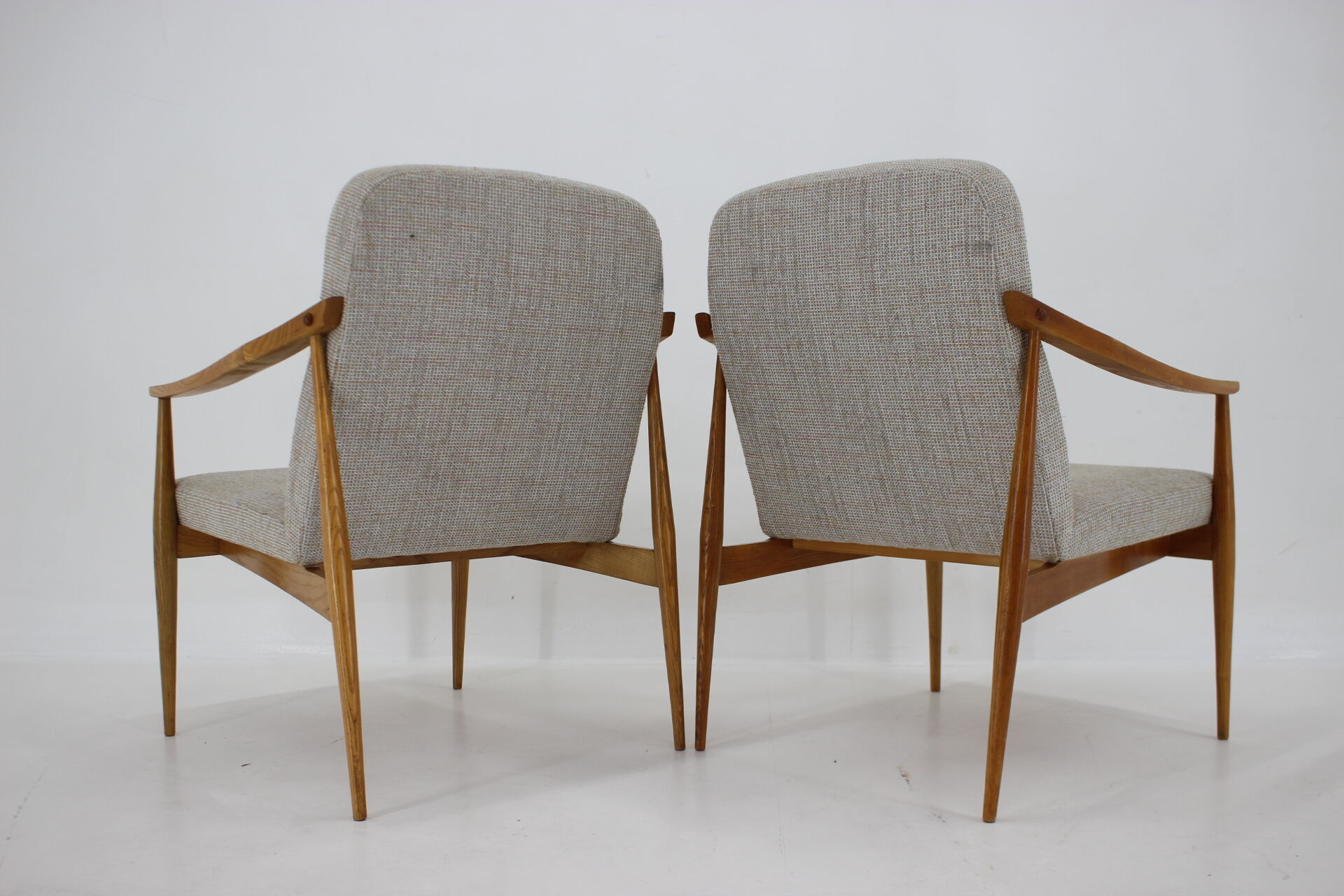 Paire de fauteuils en hêtre, Tchécoslovaquie, 1970