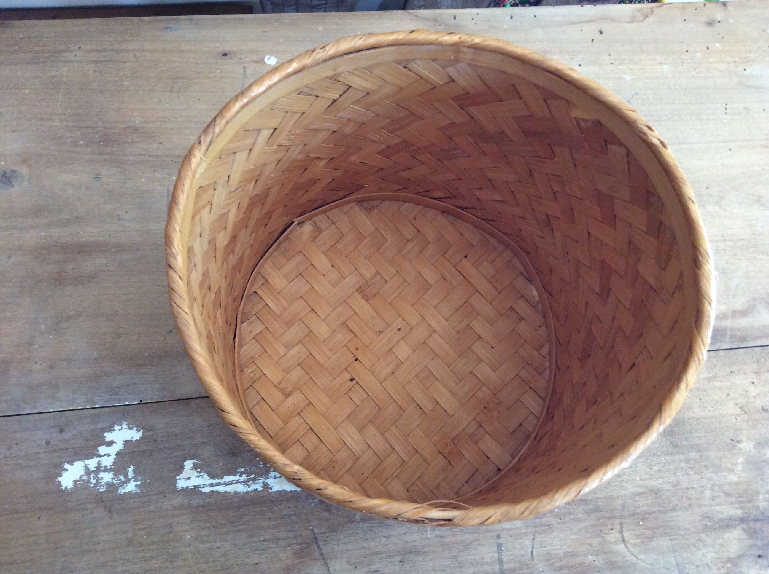 Wicker basket