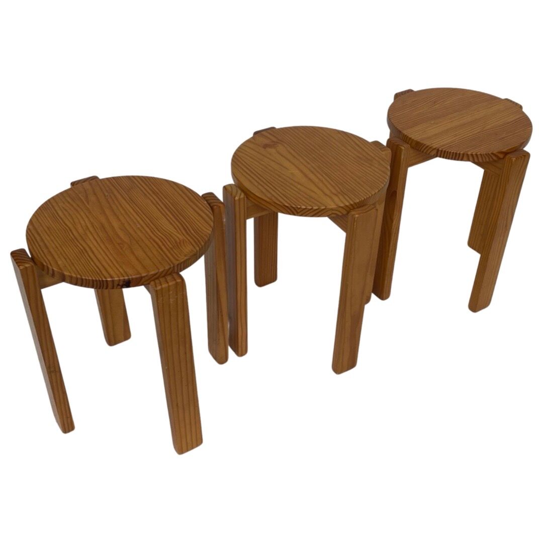 Mid century pinewood stool, 1960s minimalistic design