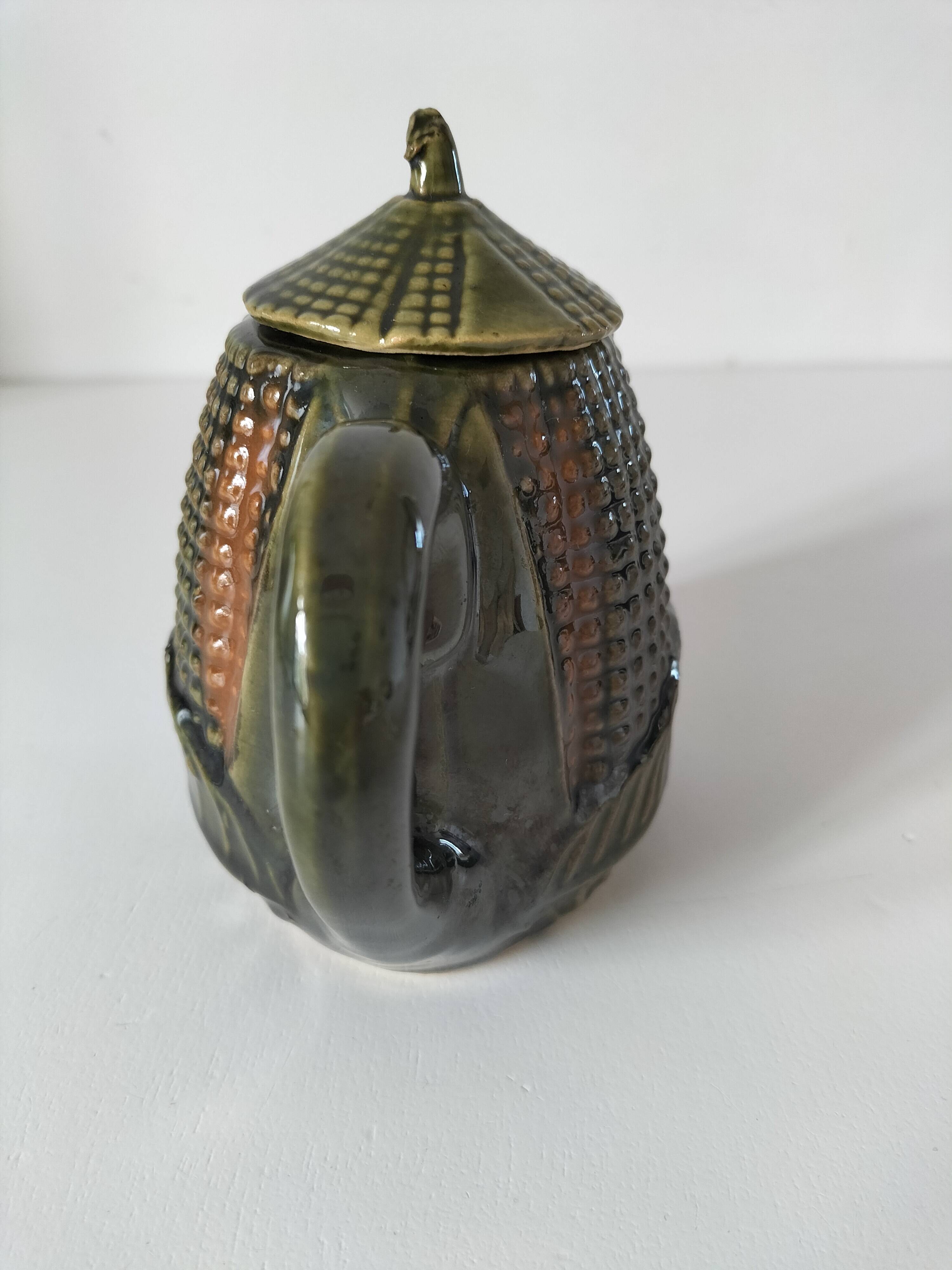 Petite théière barbotine épi de maïs vintage