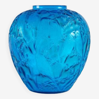 René Lalique (1860-1945) - Vase With “parakeets”